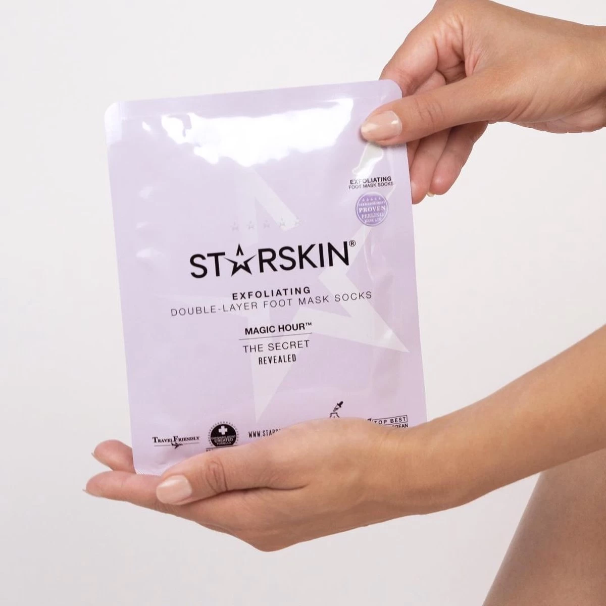 STARSKIN Exfoliating Magic Hour Eeltsokken Voet Masker - Eelt Verwijderaar - Baby Foot Peel Mask 6 STARSKIN Exfoliating Magic Hour Eeltsokken Voet Masker - Eelt Verwijderaar - Baby Foot Peel Mask - Afbeelding 6