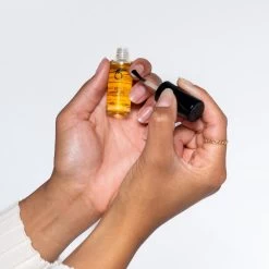 Herome Exit Damaged Nails Nagelolie – Amandelolie Met Vitamines En Mineralen Verbetert En Herstelt De Nagels - 7 Ml. -Manicure En Pedicure 1200x1200 6