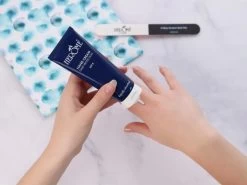 Herome Handcreme - Daily Protection SPF 8 - Voor De Dagelijkse Verzorging, Beschermend En Trekt Snel In - 75ml. -Manicure En Pedicure 1200x900 26