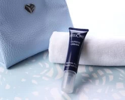 Herome Nagelriemcreme - Cuticle Cream - Herstelt Droge En Ingescheurde Nagelriemen. Ontstekingsremmend. - 13.5ml. 18 Herome Nagelriemcreme - Cuticle Cream - Herstelt Droge En Ingescheurde Nagelriemen. Ontstekingsremmend. - 13.5ml. -Manicure En Pedicure 1200x960 6